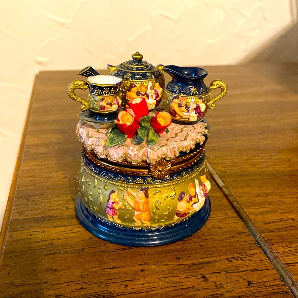 Hand Painted Hinged Minature Cloisonne Teapot Nini Vintage Trinket Box Resin